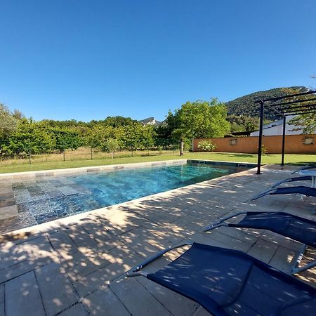 En Provence, Luberon, Villa Avec Piscine A Maubec ภายนอก รูปภาพ