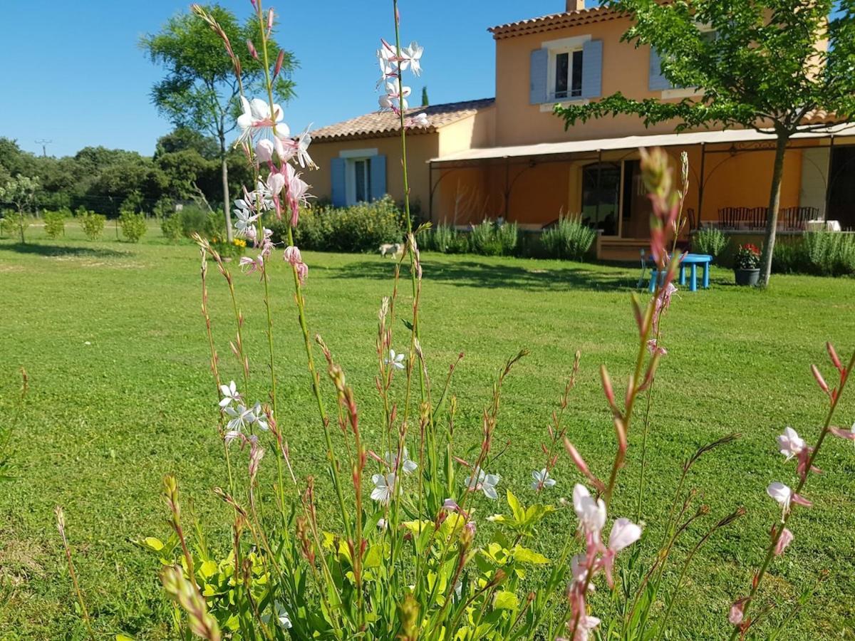 En Provence, Luberon, Villa Avec Piscine A Maubec ภายนอก รูปภาพ